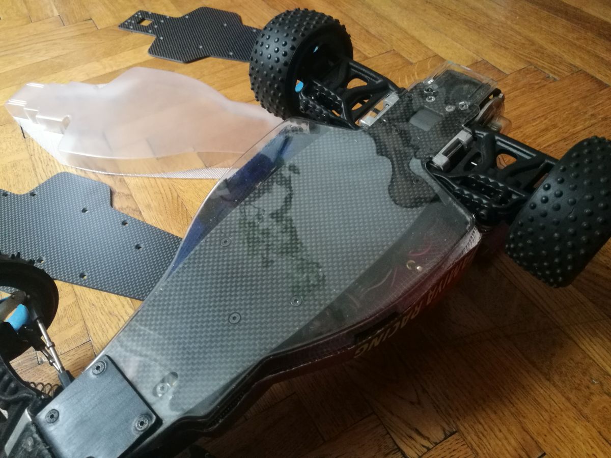 wrenchdog tamiya trf 211x